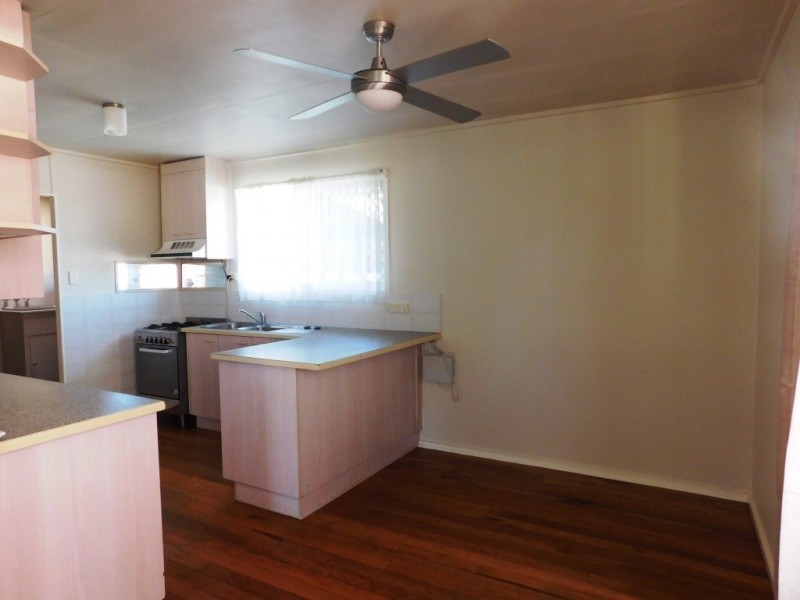 12 Richard Street, Dinmore QLD 4303