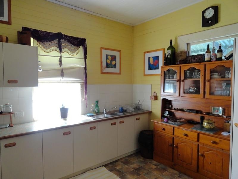 17 Challinor Street, Sadliers Crossing QLD 4305
