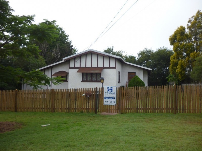 18 Bright Street, Newtown QLD 4305