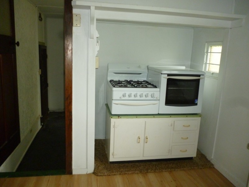 18 Bright Street, Newtown QLD 4305