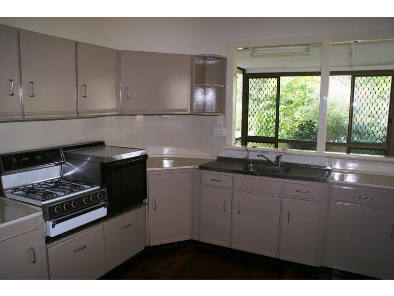 84 Mount Crosby Road, Tivoli QLD 4305
