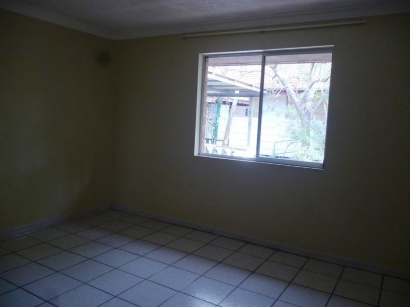 11 Dossie Street, Riverview QLD 4303