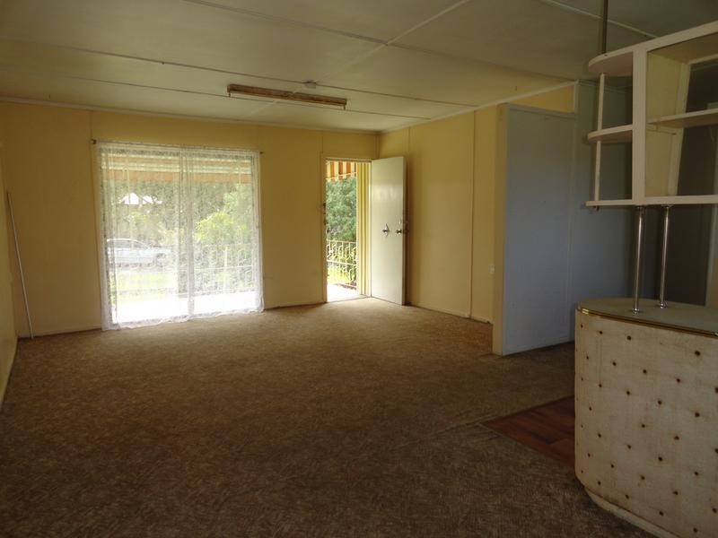 7 Edgar Street, Eastern Heights QLD 4305