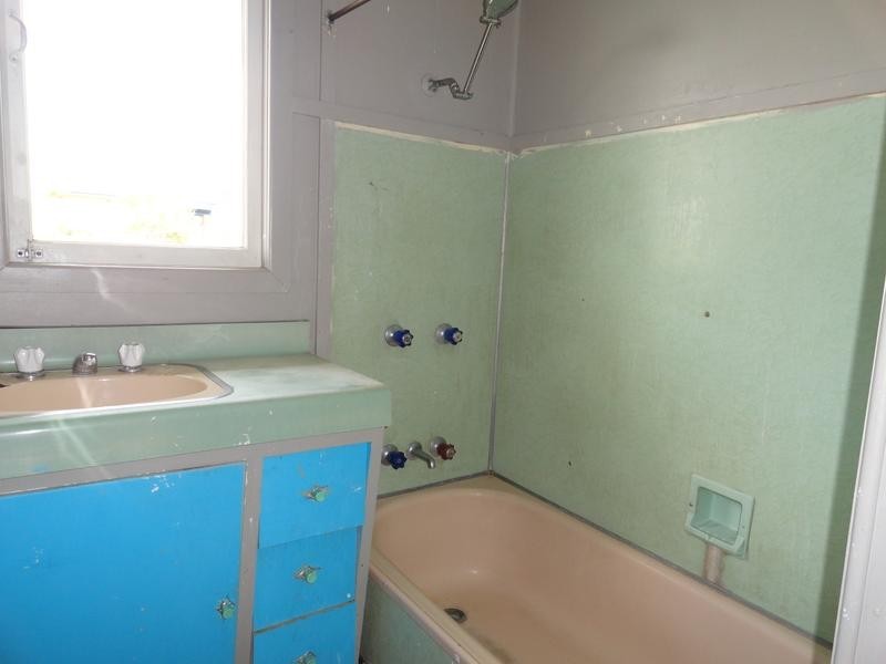 7 Edgar Street, Eastern Heights QLD 4305