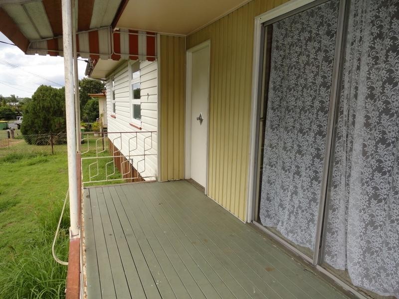7 Edgar Street, Eastern Heights QLD 4305