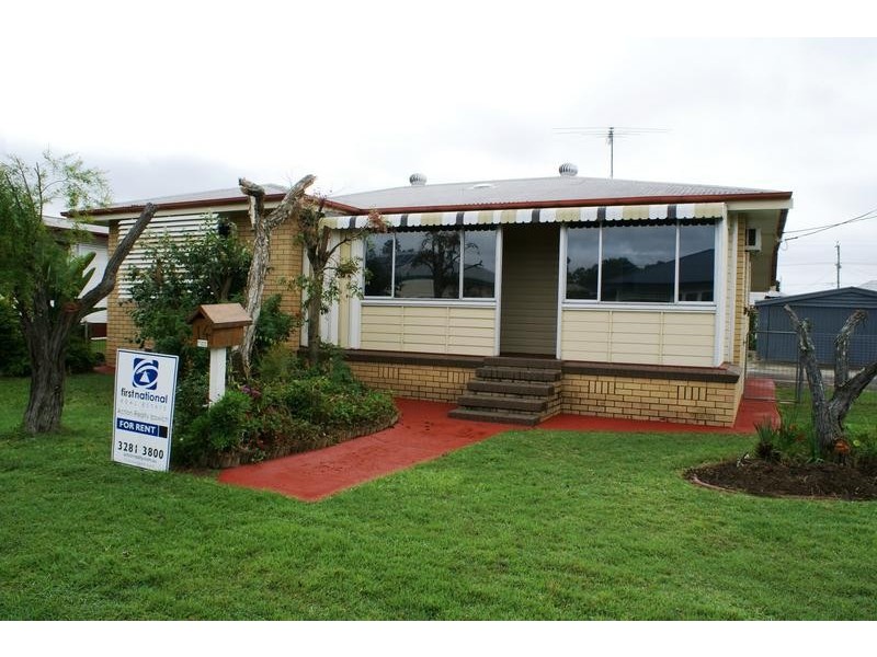14 Doorey Street, One Mile QLD 4305