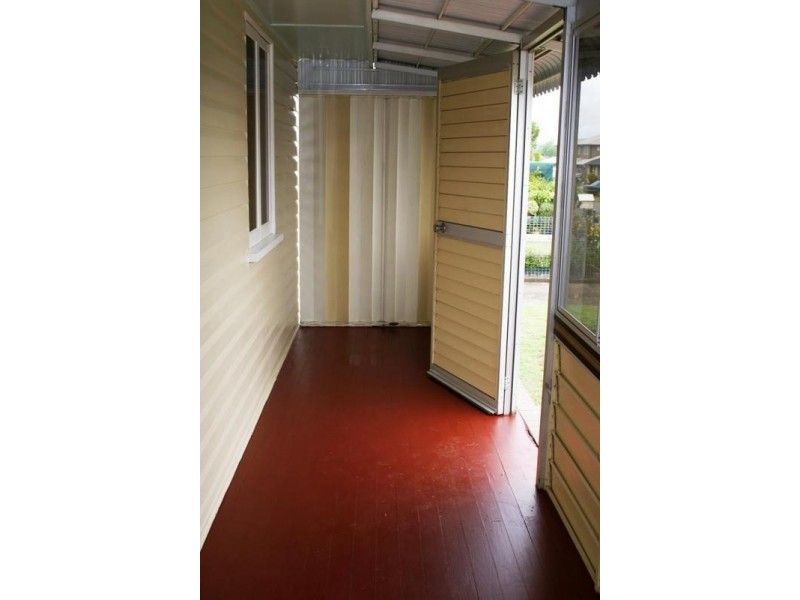 14 Doorey Street, One Mile QLD 4305