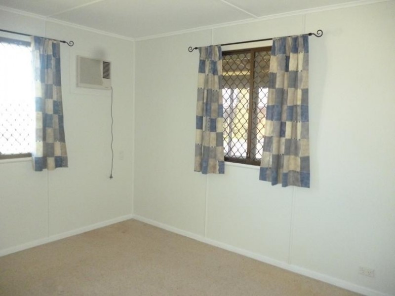 14 Doorey Street, One Mile QLD 4305