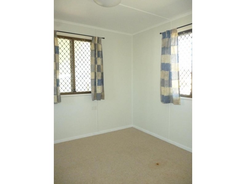 14 Doorey Street, One Mile QLD 4305