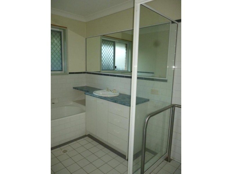 9/110 Thornton Street, Raceview QLD 4305