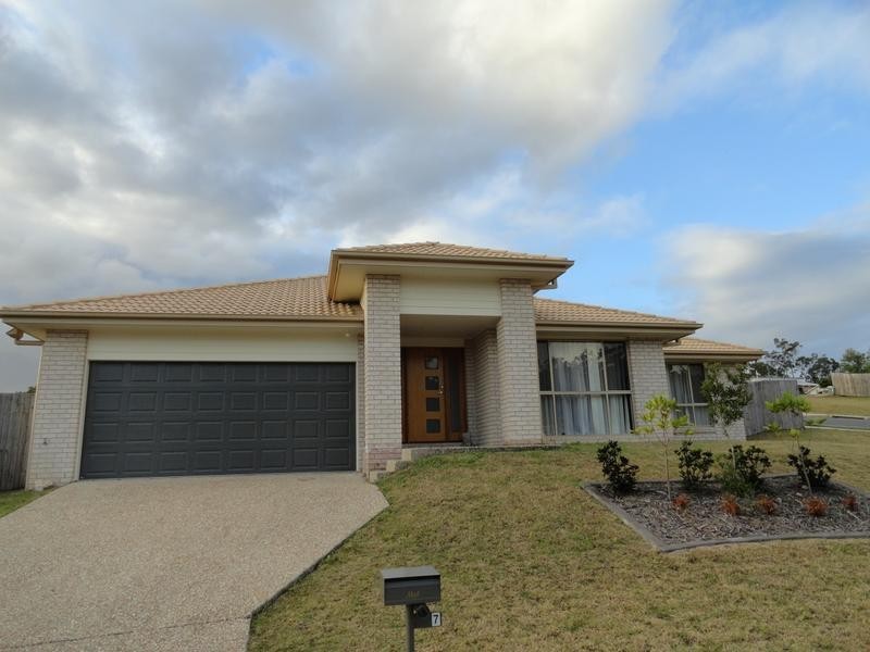 7 Atlantic Drive, Brassall QLD 4305