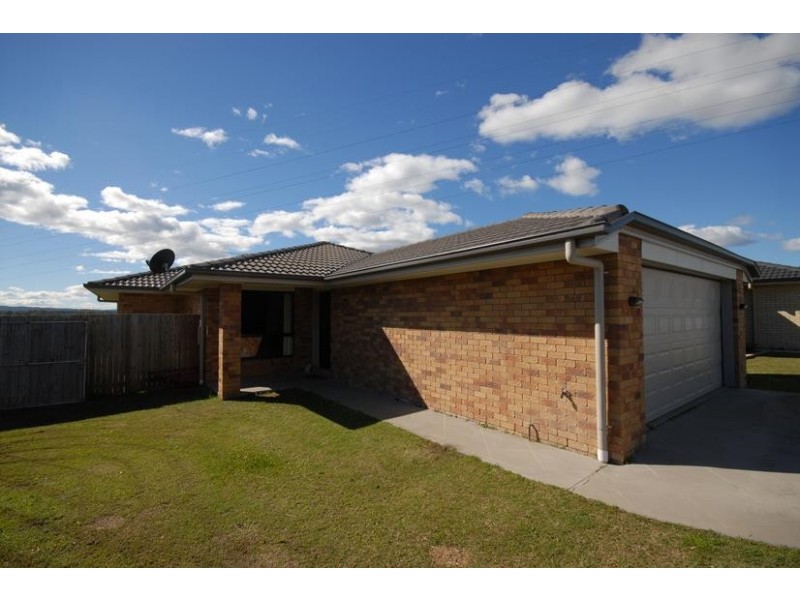 7 Sugars Place, Bundamba QLD 4304