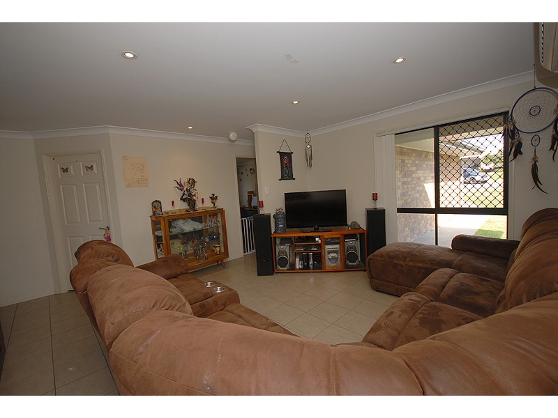 7 Sugars Place, Bundamba QLD 4304