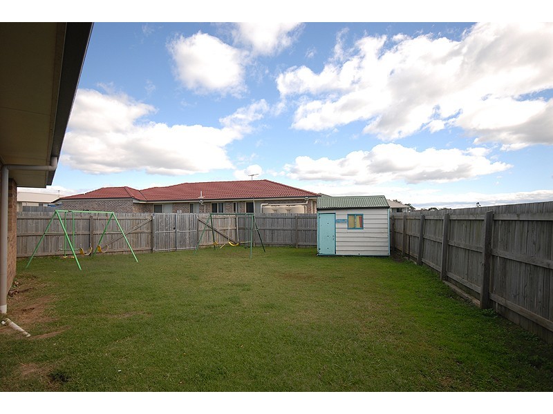 7 Sugars Place, Bundamba QLD 4304