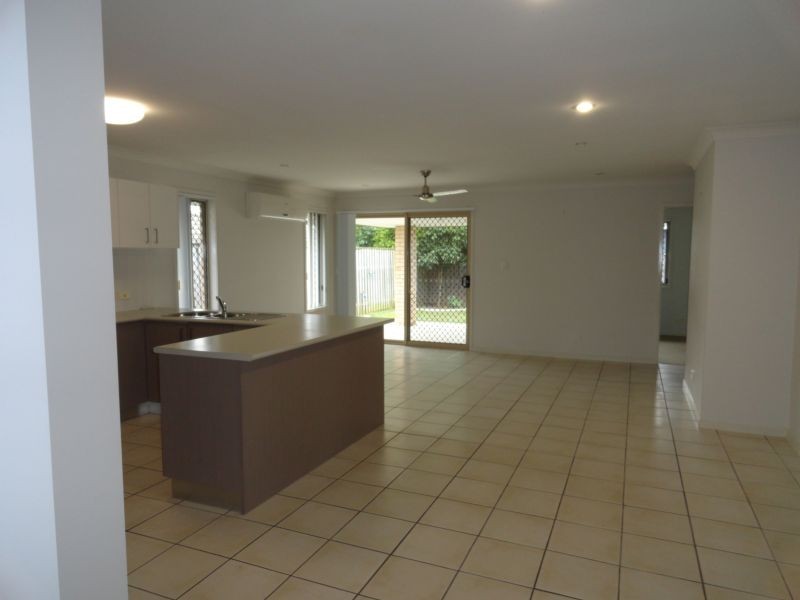 7 Scottsdale Street, Raceview QLD 4305