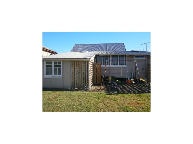 8A High Street, Ebbw Vale QLD 4304
