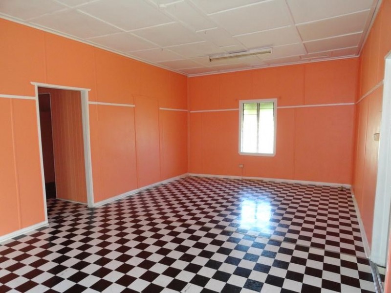 45 Thorn Street, Ipswich QLD 4305