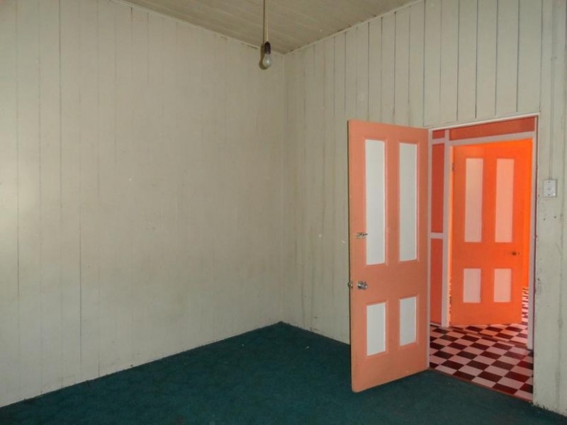 45 Thorn Street, Ipswich QLD 4305