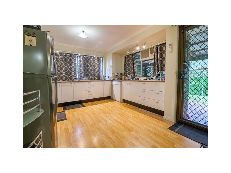 14 Irving Court, Collingwood Park QLD 4301