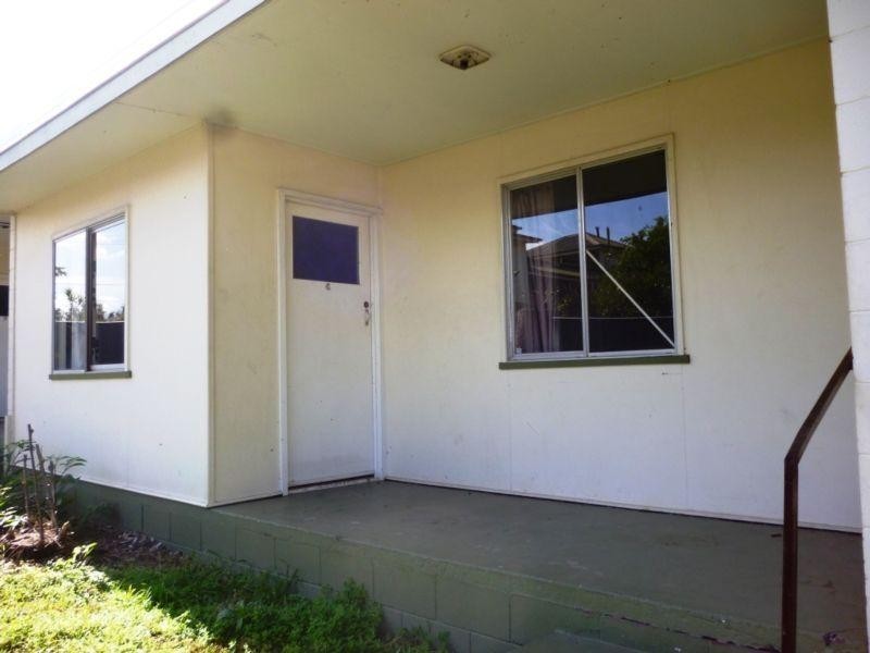 4/16 Park Street, Ipswich QLD 4305