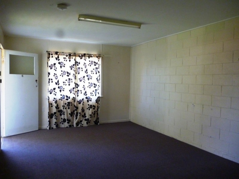 4/16 Park Street, Ipswich QLD 4305