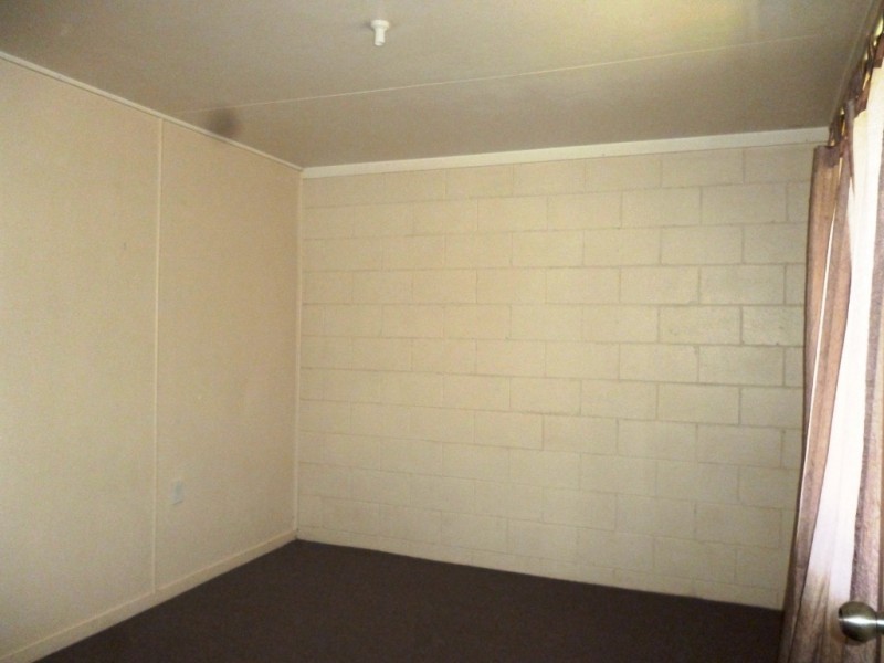4/16 Park Street, Ipswich QLD 4305