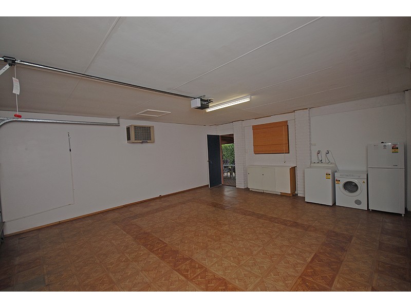40 Wade Street, Bundamba QLD 4304