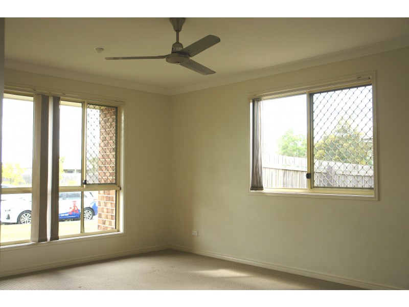 72 Vineyard Street, One Mile QLD 4305