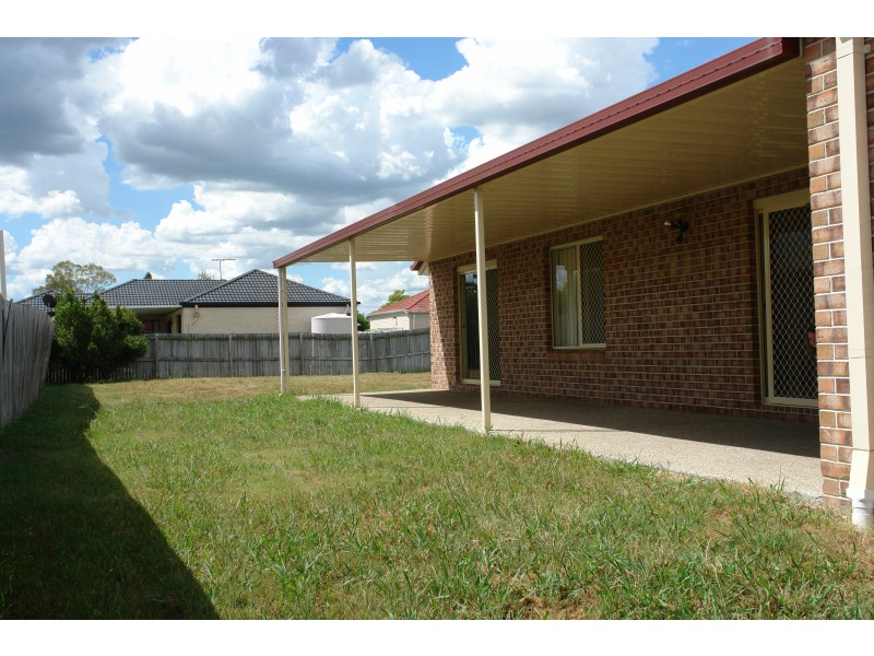 72 Vineyard Street, One Mile QLD 4305