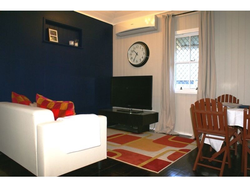 164 Blackstone Road, Silkstone QLD 4304