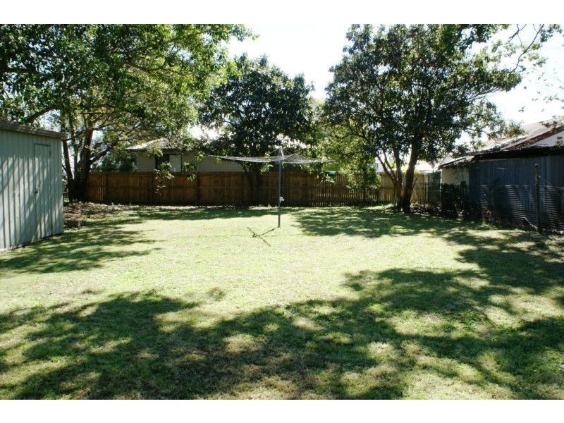 164 Blackstone Road, Silkstone QLD 4304