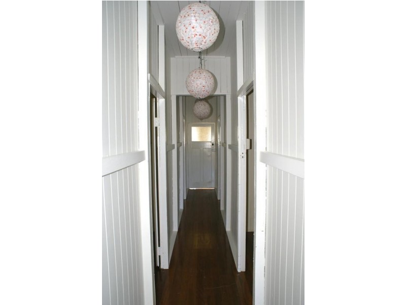 41 Hill Street, North Ipswich QLD 4305