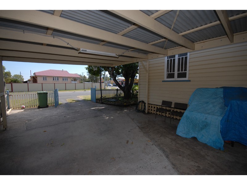161 Blackstone Road, Silkstone QLD 4304