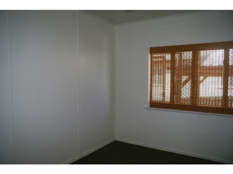 29 Samford Road, Leichhardt QLD 4305