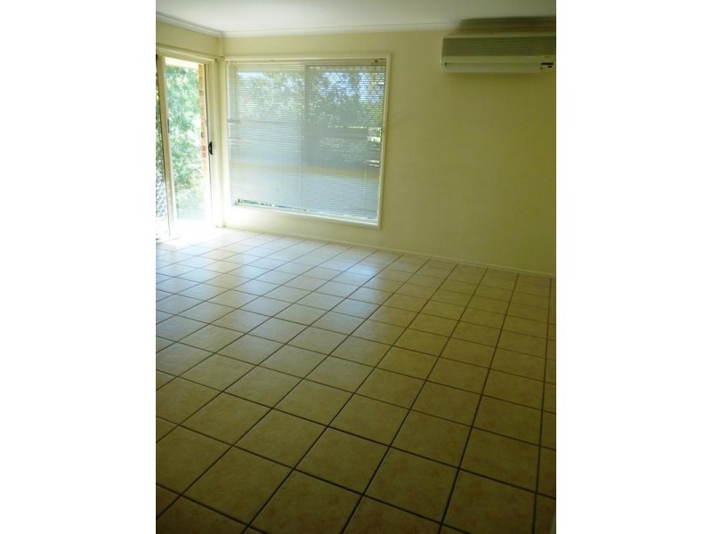 19/17 Gibbs Street, Churchill QLD 4305