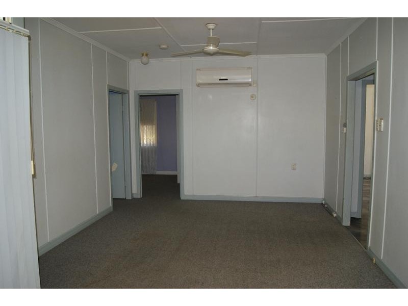 62 Dudleigh Street, North Booval QLD 4304