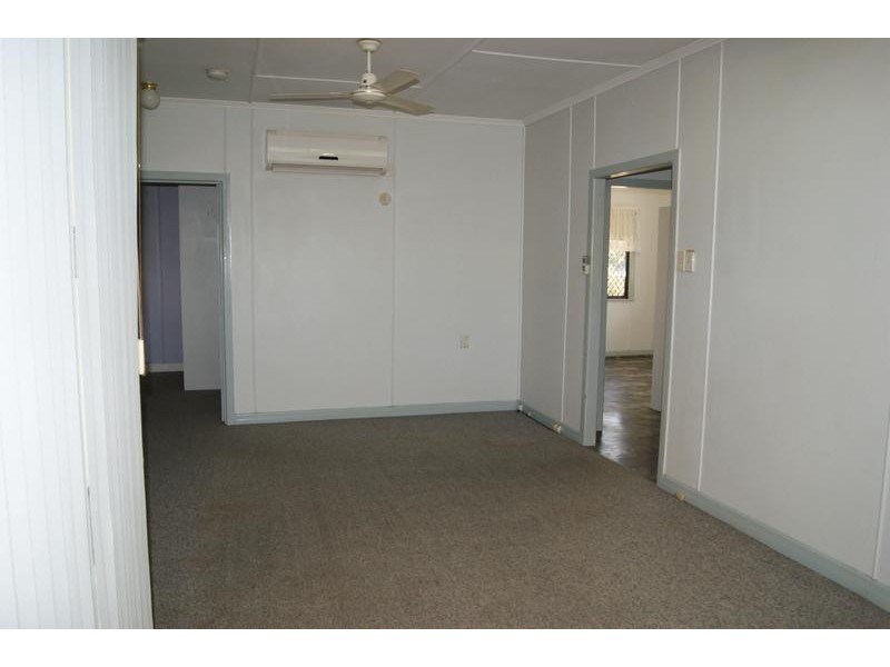 62 Dudleigh Street, North Booval QLD 4304