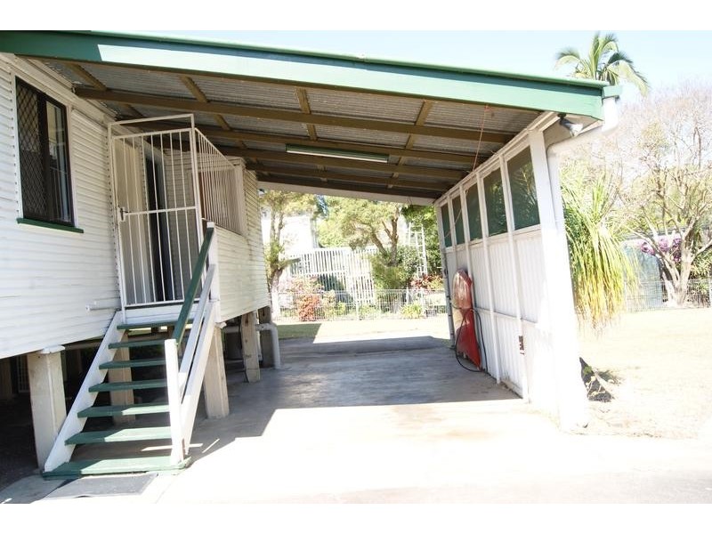 62 Dudleigh Street, North Booval QLD 4304