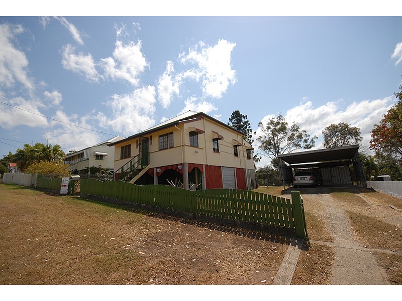 16 Simpson Street, North Ipswich QLD 4305