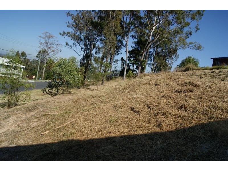 32B Braeside Road, Bundamba QLD 4304