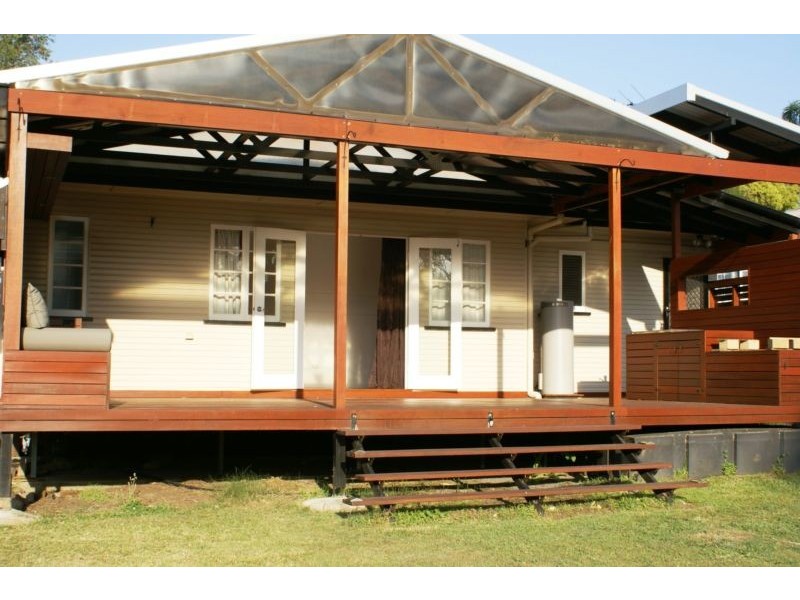 12 Gladstone Road, Sadliers Crossing QLD 4305