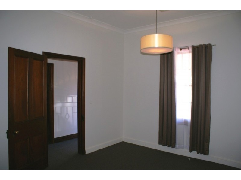 10 Murphy Street, Ipswich QLD 4305