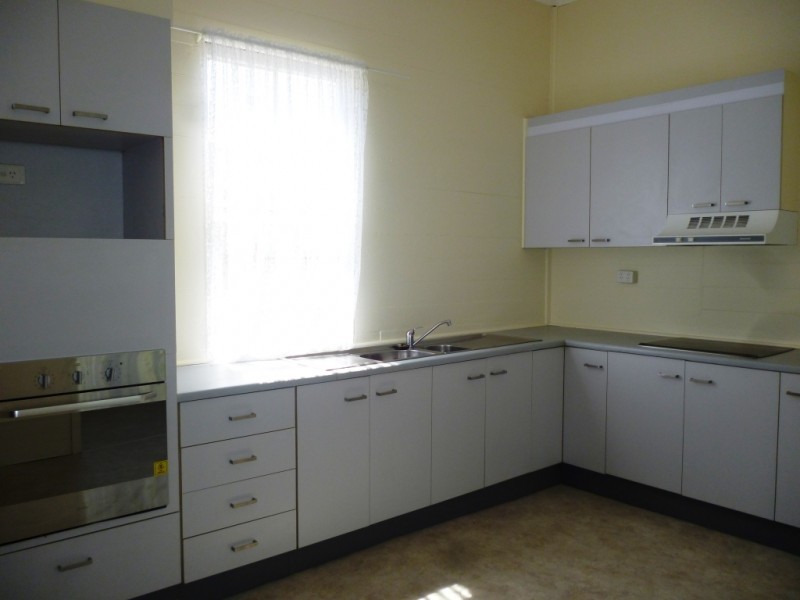 3 Liverpool Street, North Ipswich QLD 4305