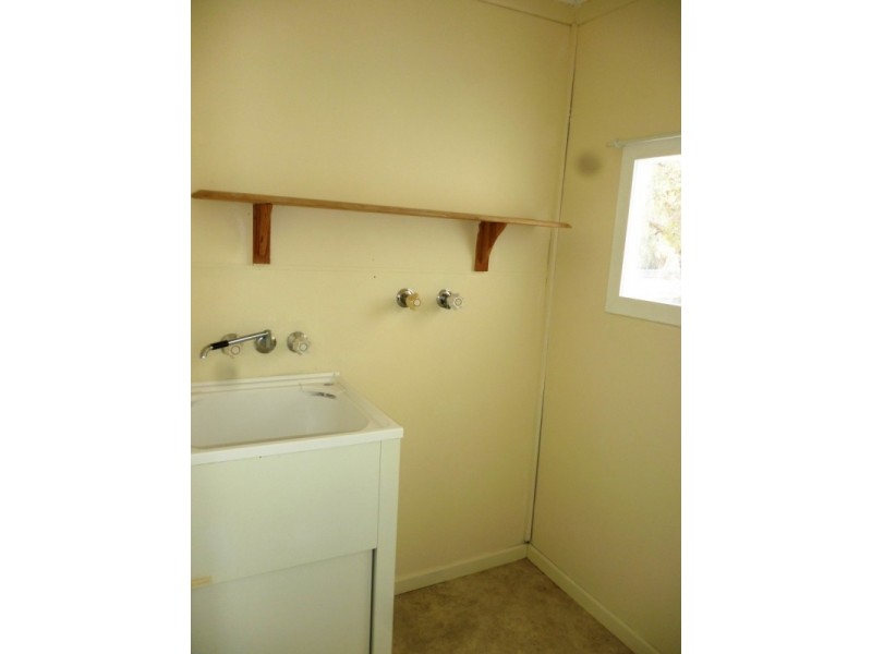 3 Liverpool Street, North Ipswich QLD 4305