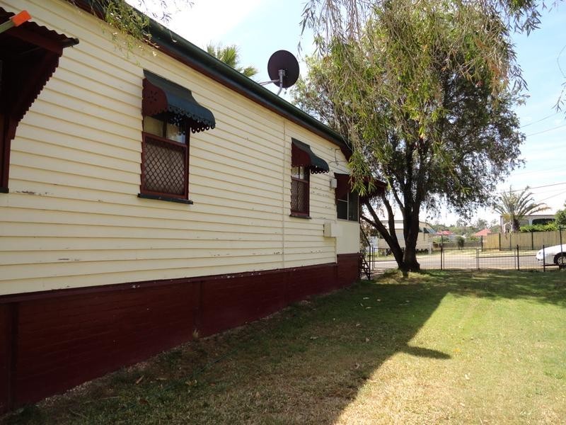 67 Tiger Street, West Ipswich QLD 4305