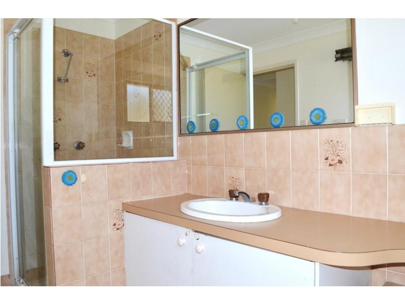 6 Melbury Street, Willowbank QLD 4306