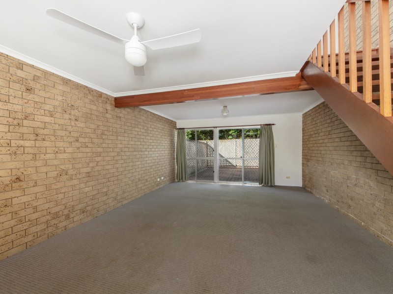 3/18 Railway Street, Booval QLD 4304