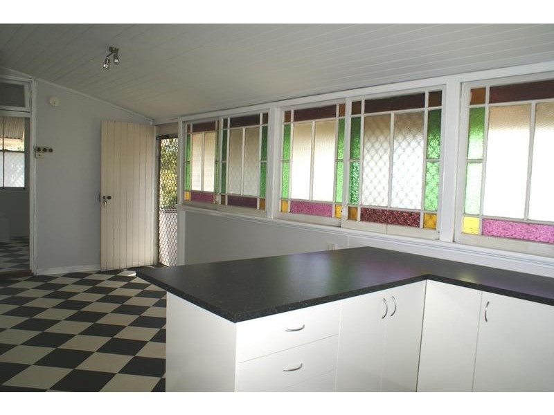 24 Martin Street, Woodend QLD 4305