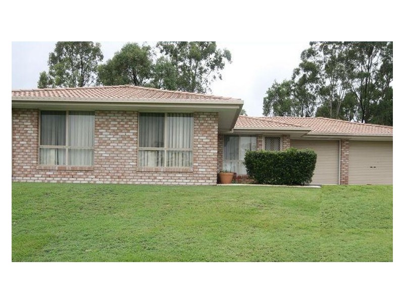 1 Barnes Court, Redbank QLD 4301