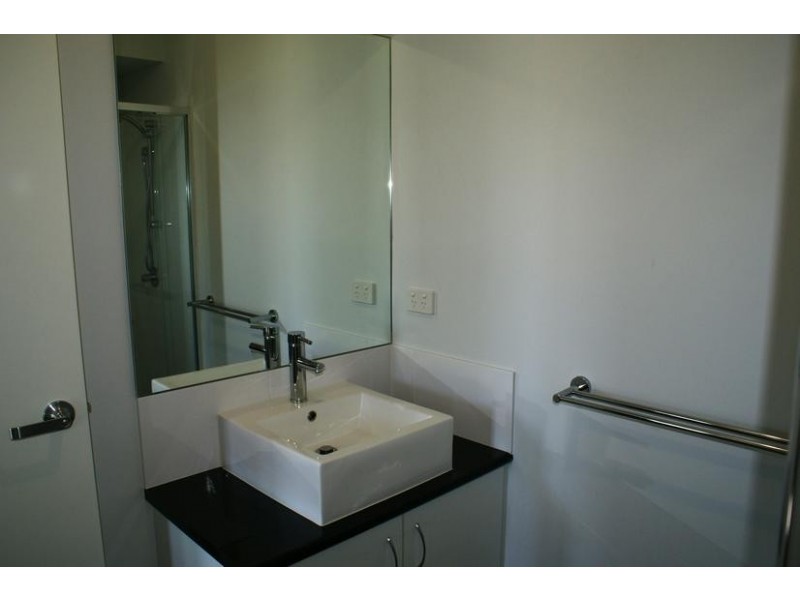 8 Boronia Street, Deebing Heights QLD 4306